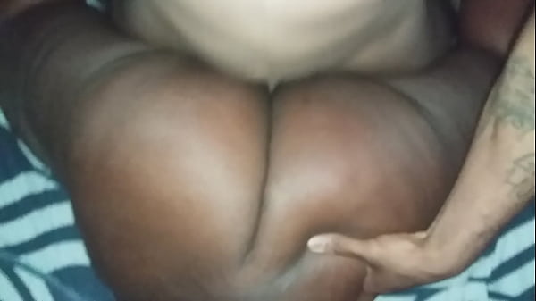 Smashing this dum ass chick D. She too thick lol