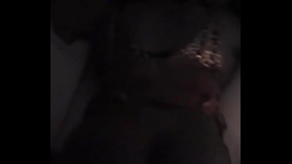 Nutting in a black BBW Streetwalker