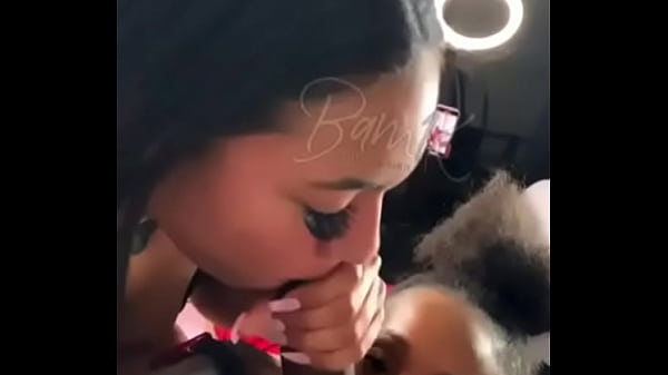 Threesome ebony fucking