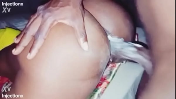 Having a nice fuck with the petite lady