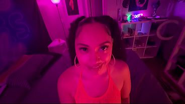 big booty honey squirts all over bbc